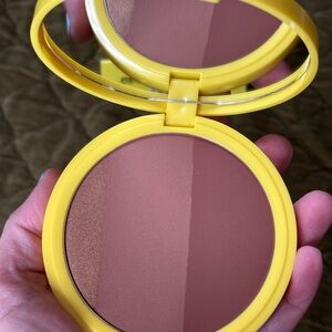 Trixie Cosmetics Powder Highlighter/Bronzer Trio